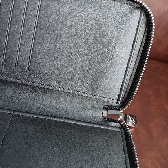 New LOUIS VUITTON Blue Damier Infini Leather 3D Zippy Vertical Wallet Full Set - Picture 5 of 9